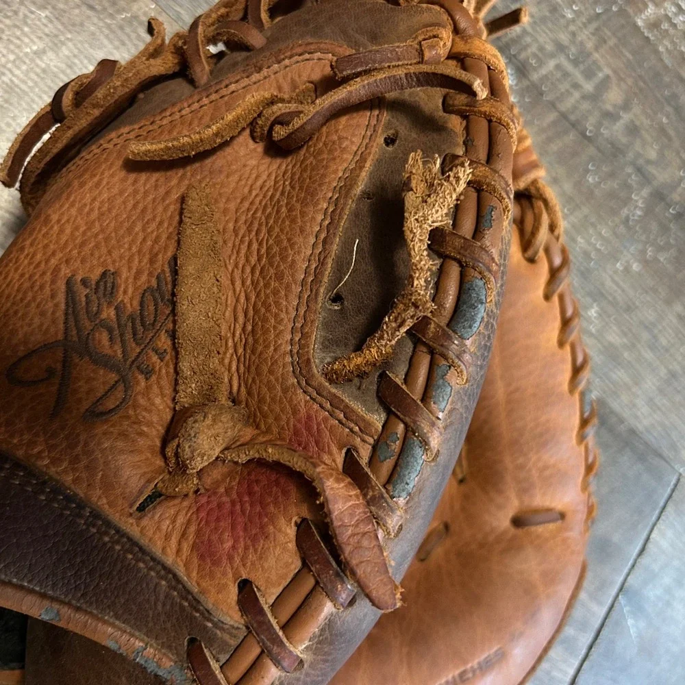 RARE Nike Air Show Elite Fully Broken In 33.5 Baseball Catchers Mitt Left RHT